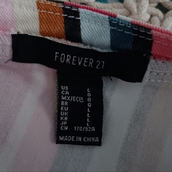 FOREVER 21 ADORABLE Striped Denim Crop Top - Picture 6 of 7